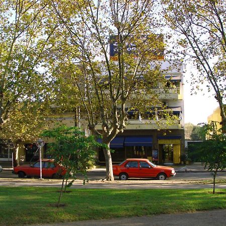 Hotel Aeropuerto Monte Grande Exterior foto